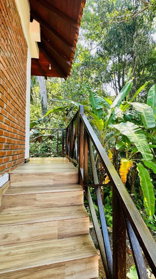 Dosemo Cabana Induruwa Exterior foto