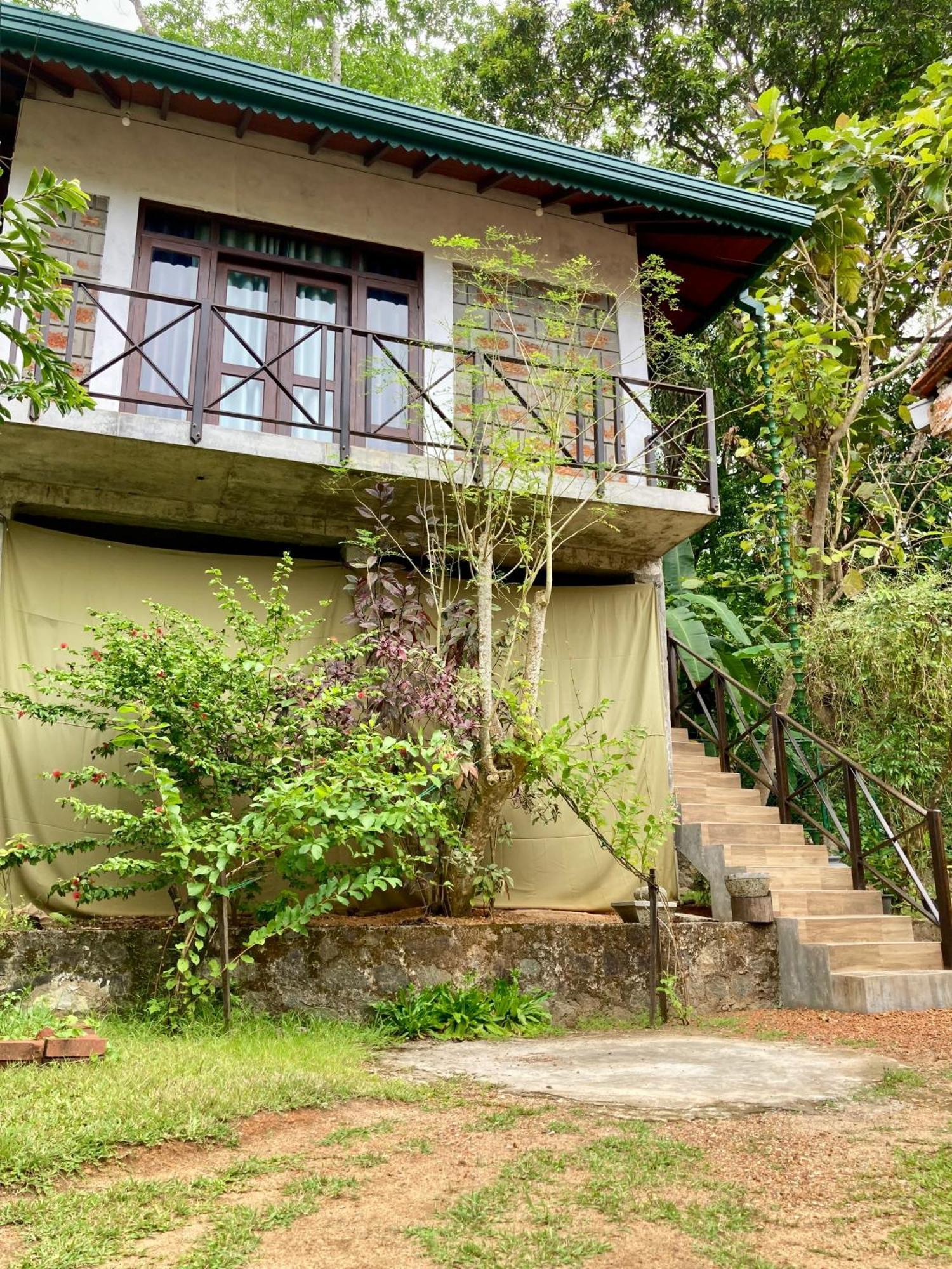 Dosemo Cabana Induruwa Exterior foto